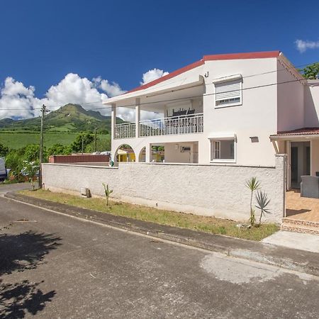 Ferienwohnung Alpinia - Appt Avec Piscine Partagee Saint-Pierre Exterior foto