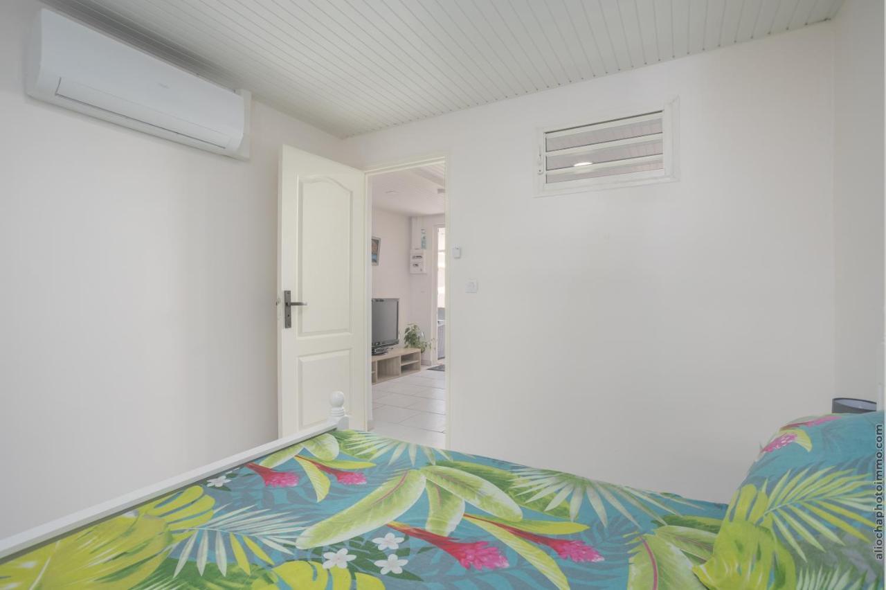 Ferienwohnung Alpinia - Appt Avec Piscine Partagee Saint-Pierre Exterior foto